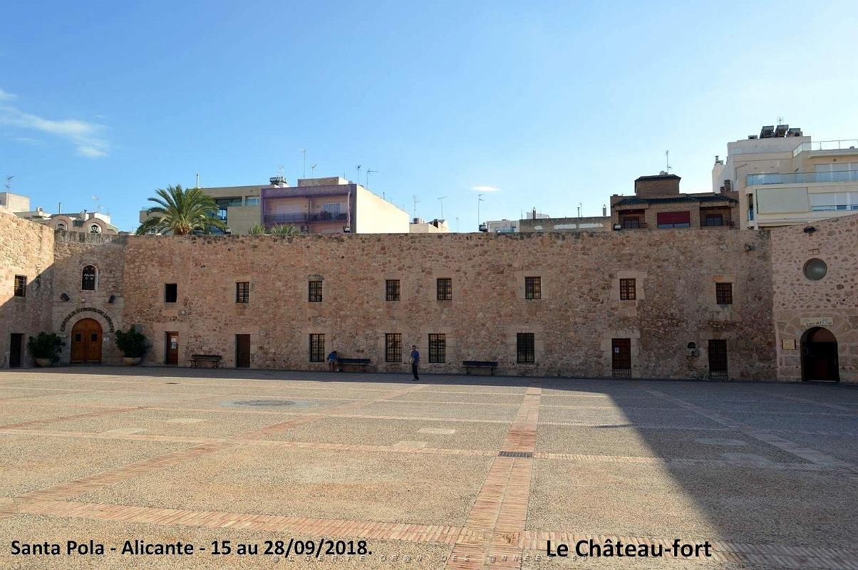 23 SANTA POLA CHATEAU FORT ET PLACE GLORIETA (12).JPG